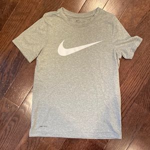 Grey Nike Dri-Fit athletic short sleeve shirt size S